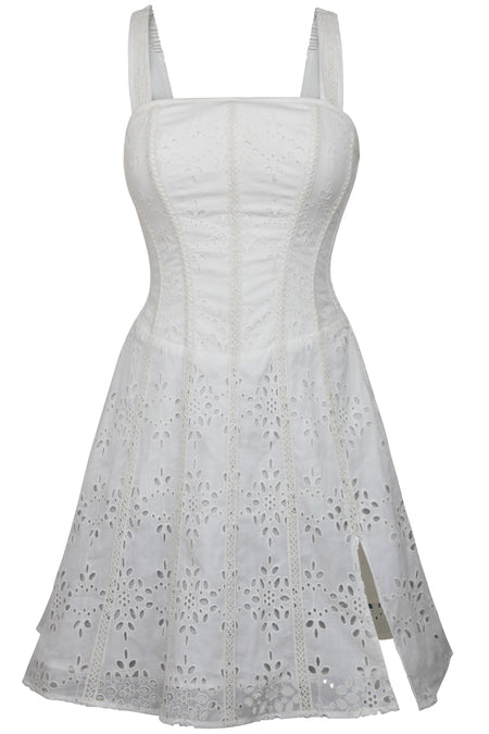 Veronica – Ein weißes Baumwoll-Korsettkleid mit „Broderie Anglaise“-Muster und Trägern