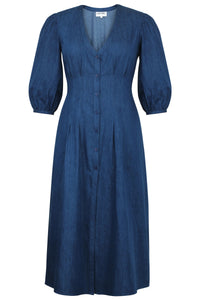 Rosemary – Ein blaues Hemdkleid aus Chambray-Stoff mit von Korsetts inspirierter Schnürung